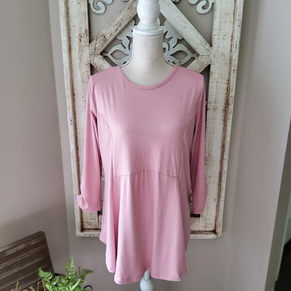 Times Two Maternity Ruched 3/4 Sleeve Pullover Babydoll Tunic Top in Pink - Picture 2 of 9